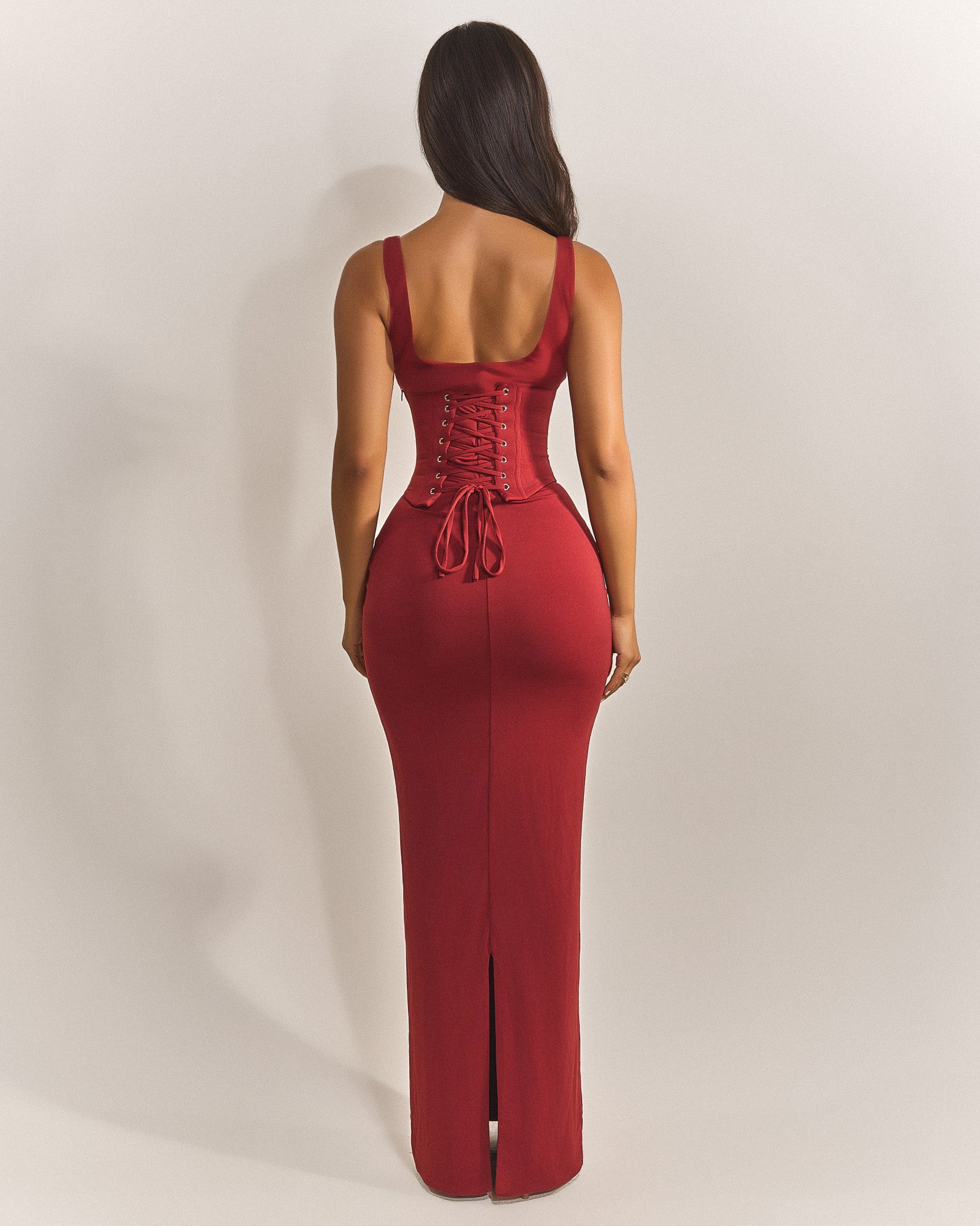 The Sandra Scoop Maxi in Red